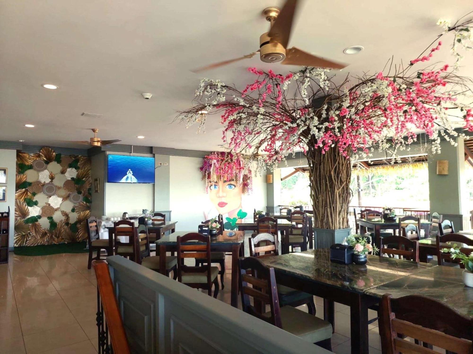 Best Western Hotel & Casino Kamuk Manuel Antonio Exterior photo